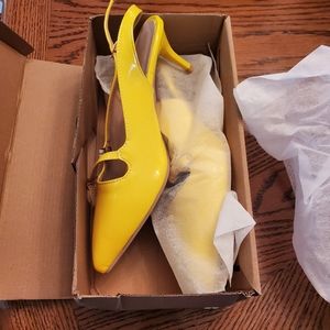 Mary Jane kitten heel